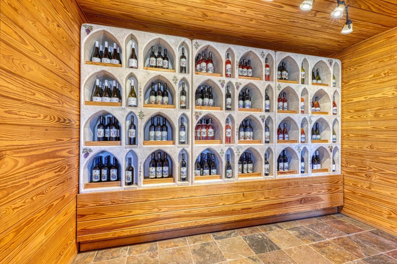Готель The Olive @ Mendelbaum Winery Guest Cabins Фредеріксбург Екстер'єр фото