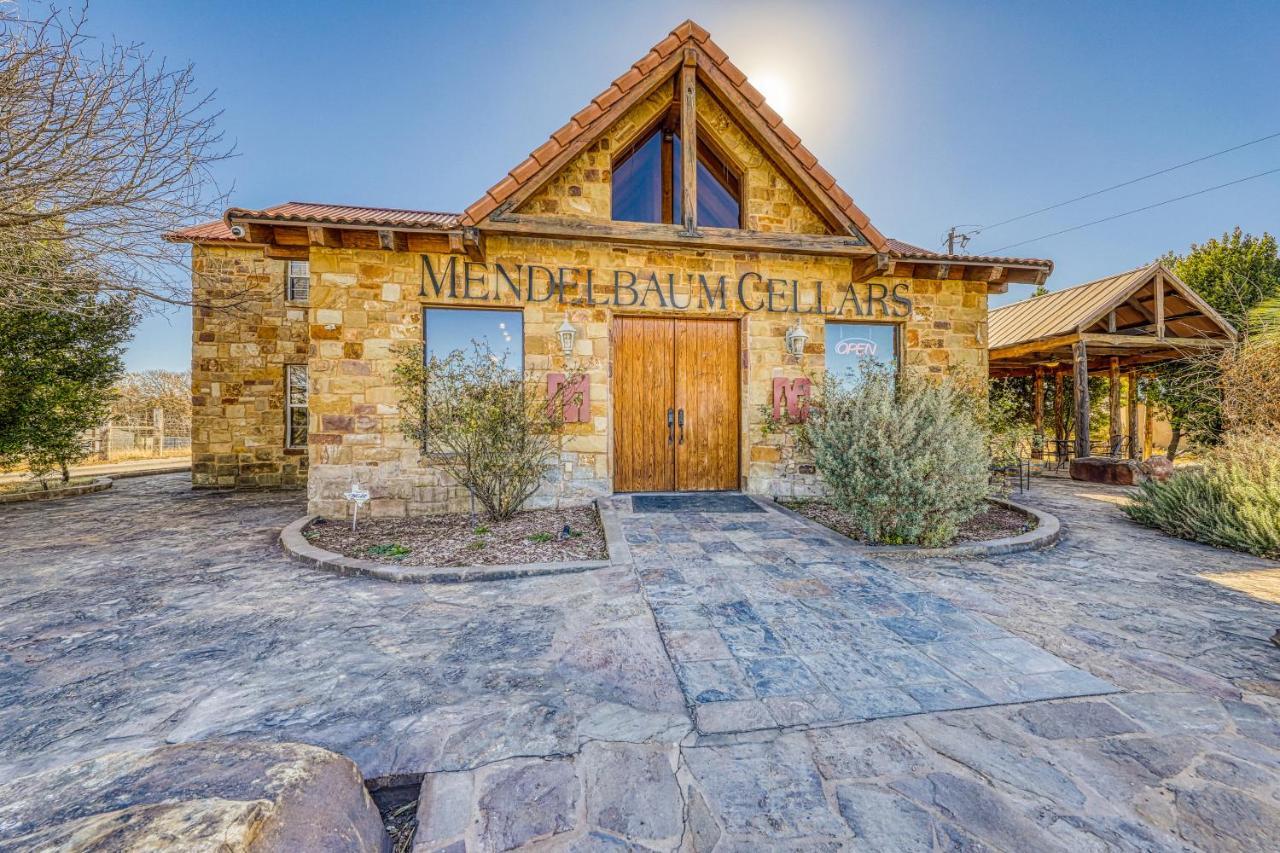 Готель The Olive @ Mendelbaum Winery Guest Cabins Фредеріксбург Екстер'єр фото