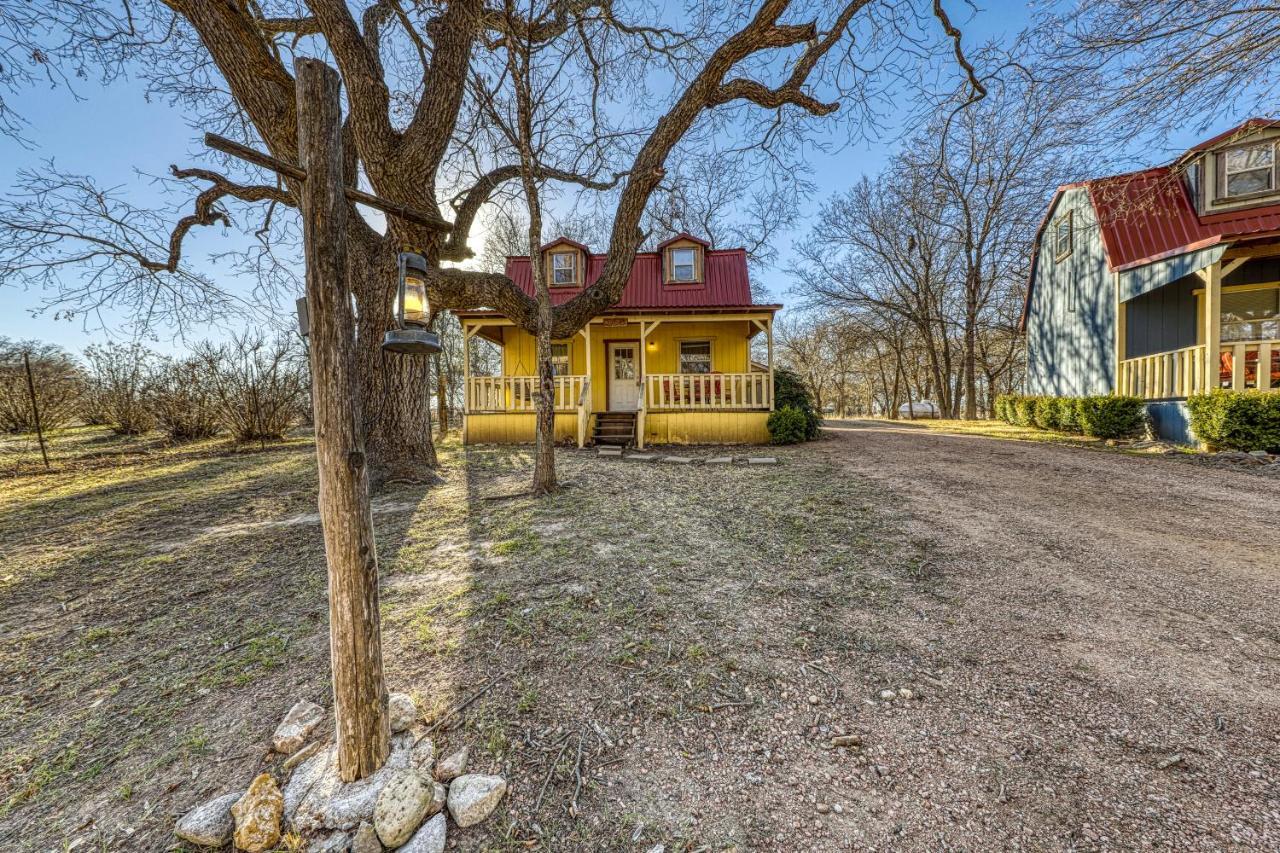 Готель The Olive @ Mendelbaum Winery Guest Cabins Фредеріксбург Екстер'єр фото